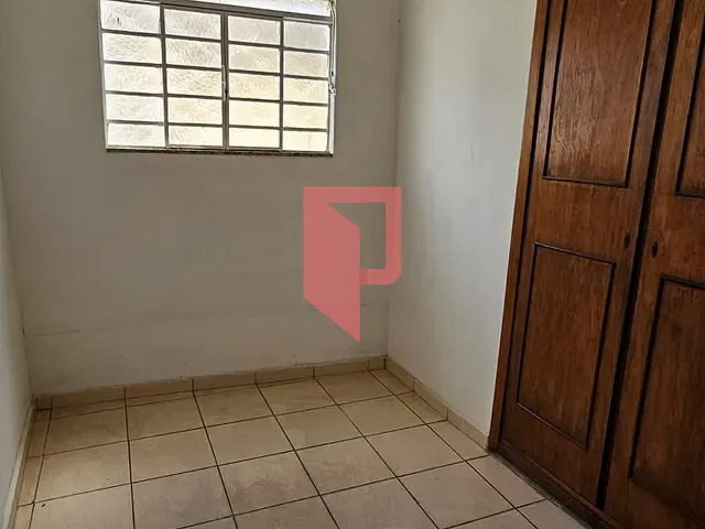 Casa 3 quartos e 2 banheiros, à venda, no bairro Santo André em Belo Horizonte