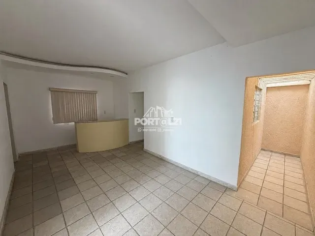 Casa 6 quartos e 4 banheiros, à venda, no bairro Centro em Petrolina