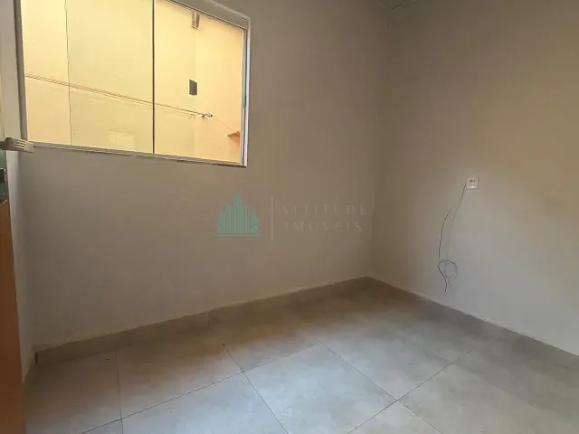 Casa 2 quartos e 1 banheiro, para alugar, no bairro Loteamento Residencial Parque Imperial em Catalão