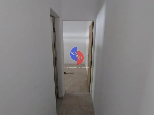 Casa 1 quarto e 1 banheiro, à venda, no bairro Centro (Suruí) em Magé