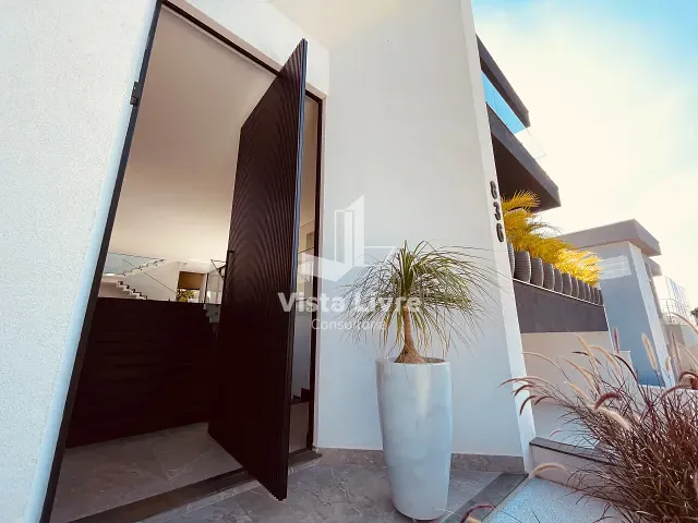 Casa com 566m² 4 quartos e 7 banheiros, à venda, no bairro Alphaville em Santana de Parnaíba