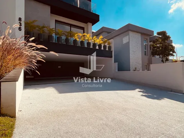 Casa com 566m² 4 quartos e 7 banheiros, à venda, no bairro Alphaville em Santana de Parnaíba