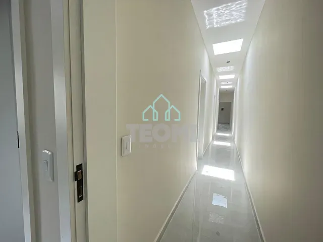 Casa com 150m² 3 quartos e 2 banheiros, à venda, no bairro Loteamento Industrial em Taubaté