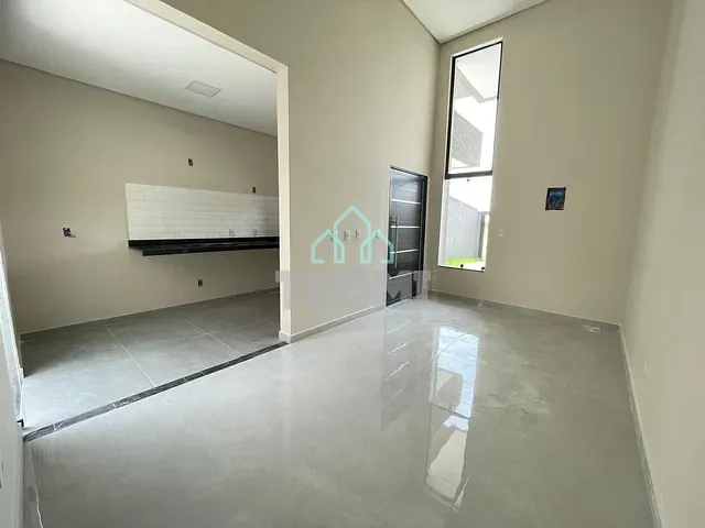 Casa com 150m² 3 quartos e 2 banheiros, à venda, no bairro Loteamento Industrial em Taubaté