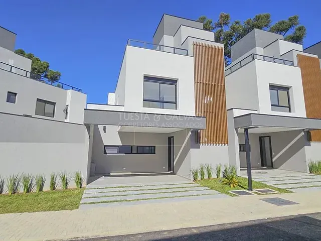 Casa com 198m² 3 quartos e 3 banheiros, à venda, no bairro Campo Comprido em Curitiba