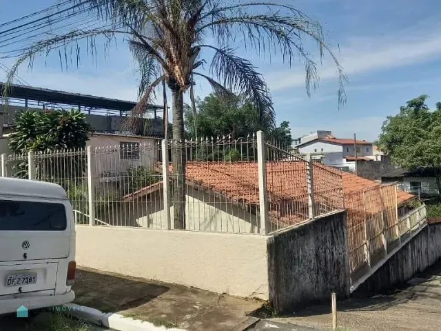 Casa com 252m² 3 quartos e 2 banheiros, à venda, no bairro Jardim Maristela em São Paulo
