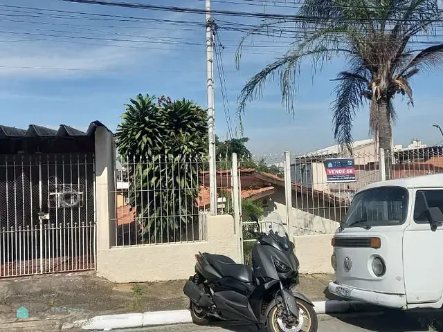 Casa com 252m² 3 quartos e 2 banheiros, à venda, no bairro Jardim Maristela em São Paulo