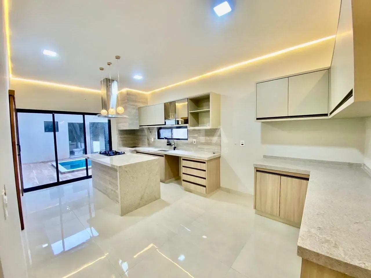 Casa, 3 quartos, 143 m² - Foto 1