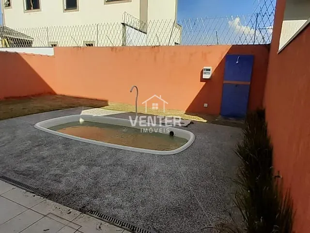 Casa com 300m² 3 quartos e 4 banheiros, à venda, no bairro Piracangaguá em Taubaté