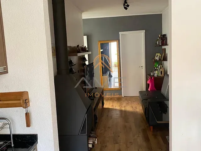 Casa 2 quartos e 2 banheiros, à venda, no bairro Areal em Pelotas