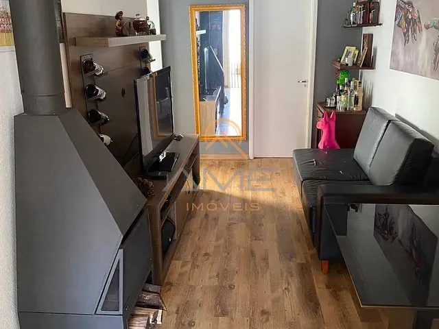 Casa 2 quartos e 2 banheiros, à venda, no bairro Areal em Pelotas