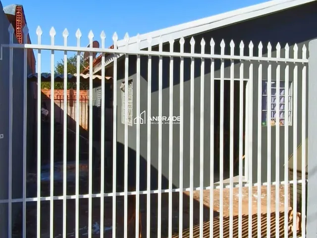 Casa com 147m² 2 quartos e 1 banheiro, à venda, no bairro Conjunto Habitacional Sumatra em Apucarana