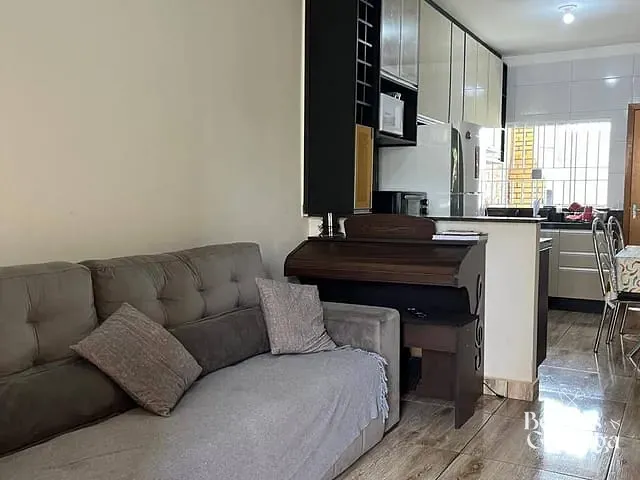 Casa com 125m² 2 quartos e 1 banheiro, à venda, no bairro Jardim Independência em Sarandi