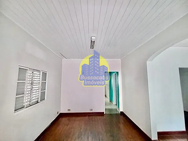 Casa com 259m², para alugar, no bairro Vila Osasco em Osasco