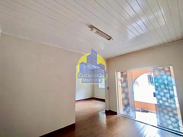 Casa com 259m², para alugar, no bairro Vila Osasco em Osasco