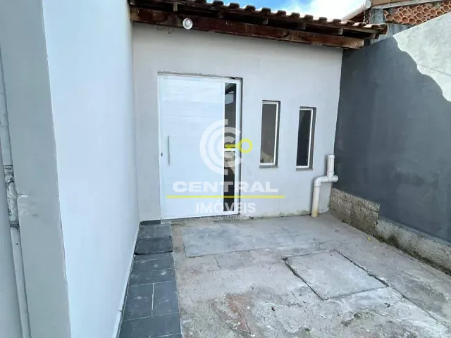 Casa 3 quartos e 2 banheiros, à venda, no bairro Nova Cidade em Itaboraí