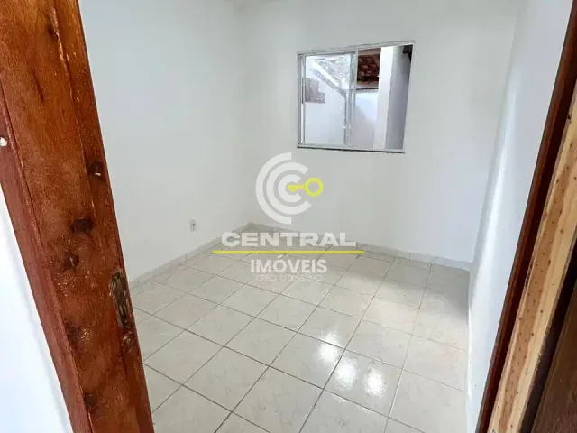 Casa 3 quartos e 2 banheiros, à venda, no bairro Nova Cidade em Itaboraí