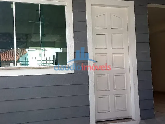 Casa 3 quartos e 2 banheiros, à venda, no bairro Ano Bom em Barra Mansa