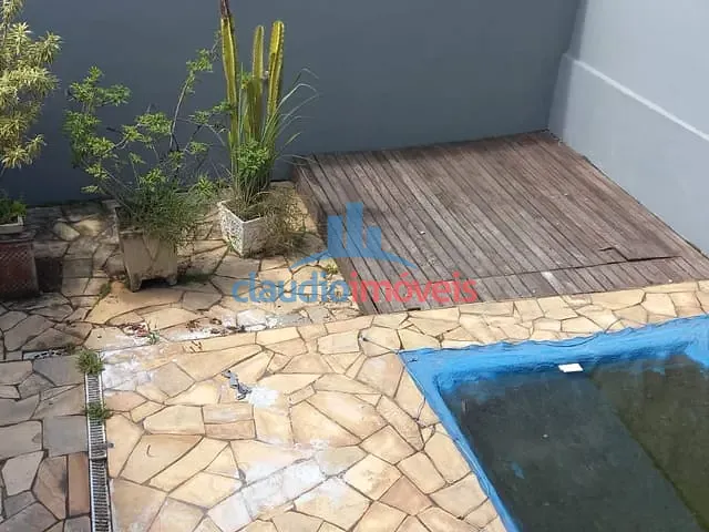 Casa 3 quartos e 2 banheiros, à venda, no bairro Ano Bom em Barra Mansa