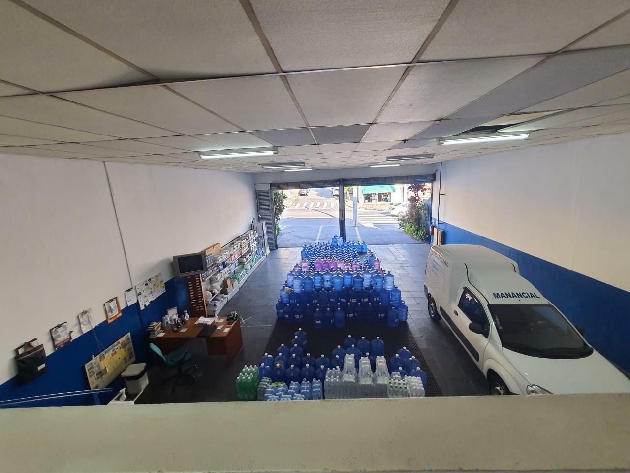 Casa à venda com 3 Quartos, 3 Suites, 3 Vagas, 751M², Utinga, Santo André - SP