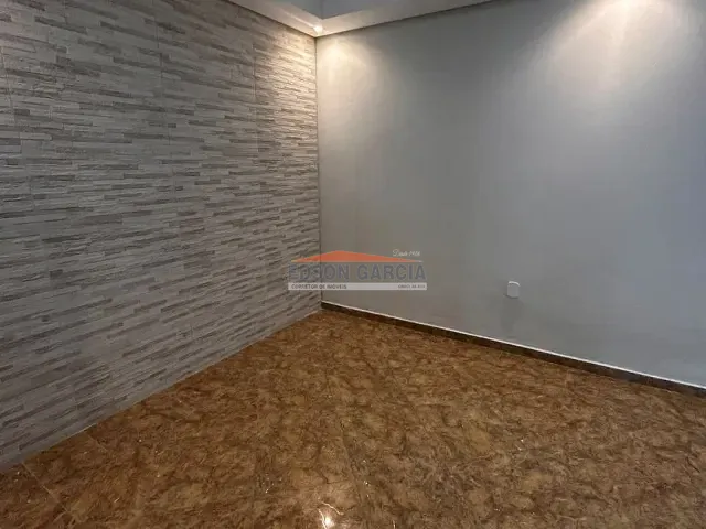 Casa 2 quartos e 3 banheiros, para alugar, no bairro Parque São Bento em Sorocaba