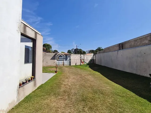 Casa com 540m² 2 quartos e 2 banheiros, à venda, no bairro Chácaras de Recreio Cruzeiro do Sul em Santa Bárbara D'Oeste