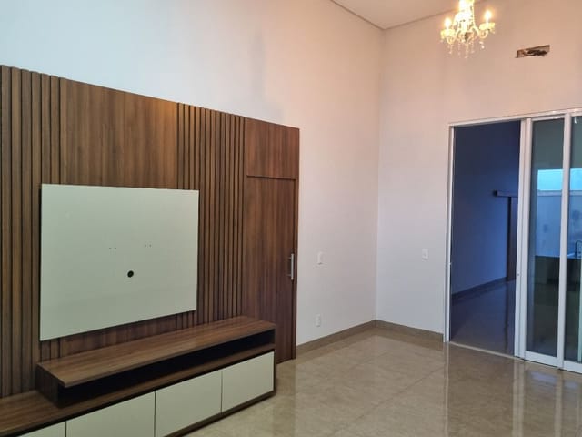 Casa com 275m² 3 quartos e 4 banheiros, para alugar, no bairro Perdizes Residencial Parque em Birigui