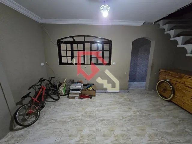 Casa 3 quartos e 2 banheiros, para alugar, no bairro Jardim Quarto Centenário em Mauá