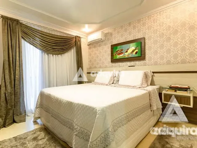 Casa com 585m² 3 quartos e 4 banheiros, à venda, no bairro Boa Vista em Ponta Grossa