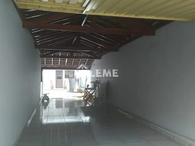 Casa com 360m² 3 quartos e 2 banheiros, à venda, no bairro Brás em Mococa