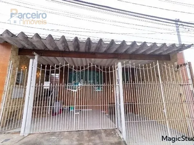 Casa com 320m² 3 quartos e 3 banheiros, à venda, no bairro Vila Ré em São Paulo