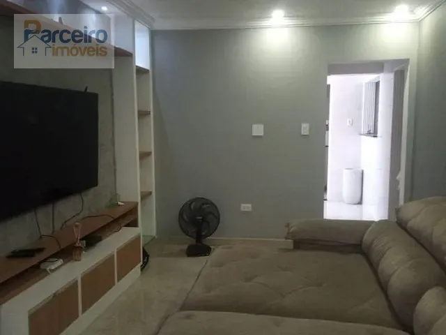 Casa com 320m² 3 quartos e 3 banheiros, à venda, no bairro Vila Ré em São Paulo