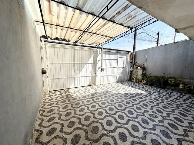 Casa 4 quartos e 3 banheiros, à venda, no bairro Campina da Barra em Araucária