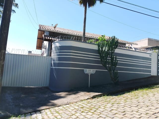 Casa 3 quartos e 2 banheiros, à venda, no bairro Casa Grande em Rio das Ostras