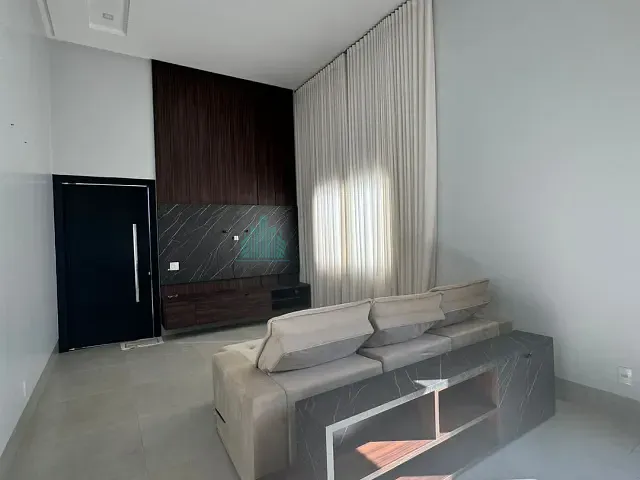 Casa 3 quartos e 3 banheiros, para alugar, no bairro Alto da Boa Vista em Catalão