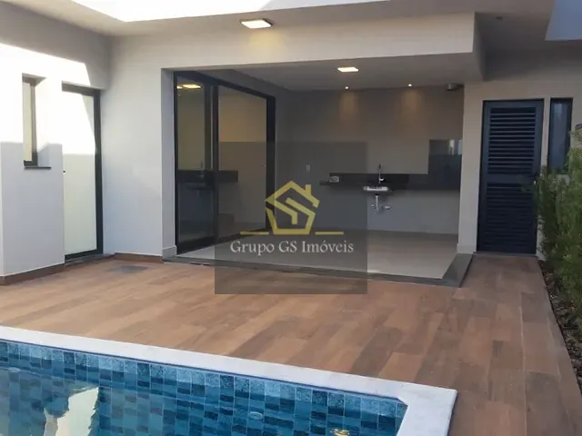 Casa com 308m² 3 quartos e 4 banheiros, à venda, no bairro Roncáglia em Valinhos
