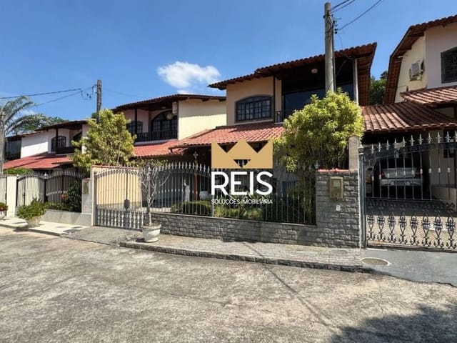 Casa com 158m² 4 quartos e 2 banheiros, à venda, no bairro Campo Grande em Rio de Janeiro