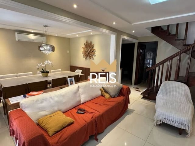 Casa com 158m² 4 quartos e 2 banheiros, à venda, no bairro Campo Grande em Rio de Janeiro