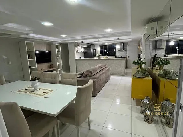 Casa com 216m² 3 quartos e 5 banheiros, à venda, no bairro Jardim Belvedere em Volta Redonda