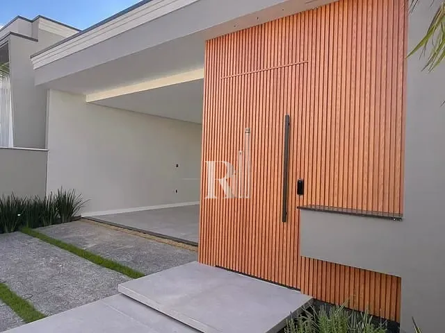 Casa com 240m² 2 quartos e 3 banheiros, à venda, no bairro Bosque da Mata em Tijucas