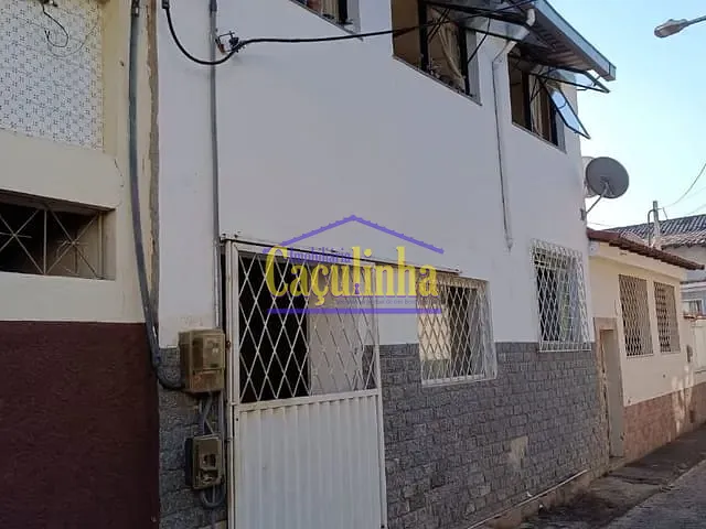 Casa com 137m² 2 quartos e 1 banheiro, à venda, no bairro Centro em Barra do Piraí