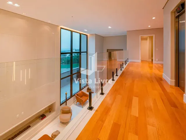 Casa com 430m² 4 quartos e 7 banheiros, à venda, no bairro Alphaville em Santana de Parnaíba