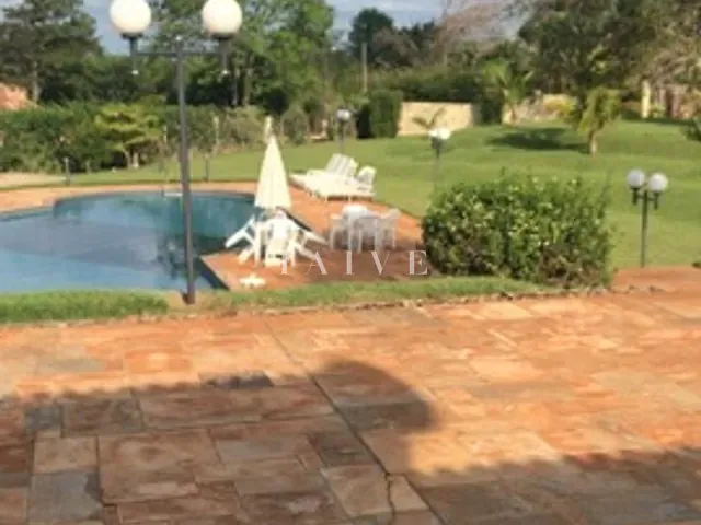 Chácara com 5000m² 2 quartos e 3 banheiros, à venda, no bairro Jardim Santa Adelaide em Cambé