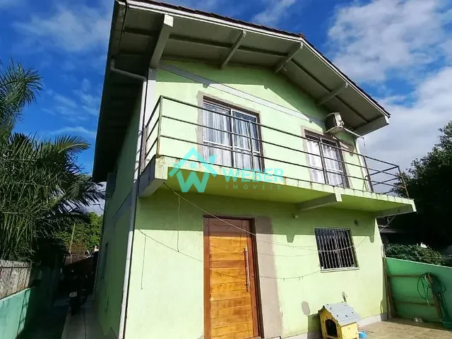 Casa 3 quartos e 2 banheiros, à venda, no bairro Canudos em Novo Hamburgo