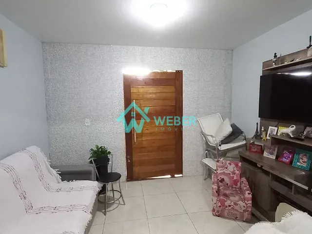 Casa 3 quartos e 2 banheiros, à venda, no bairro Canudos em Novo Hamburgo
