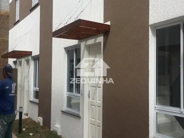 Casa com 49m² 2 quartos e 1 banheiro, à venda, no bairro Centro Ville em Cotia