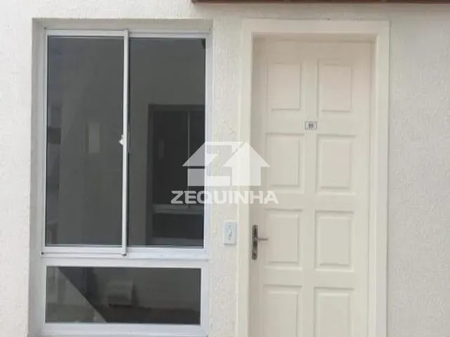 Casa com 49m² 2 quartos e 1 banheiro, à venda, no bairro Centro Ville em Cotia
