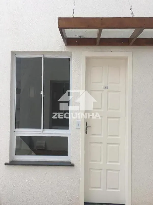 Casa, 2 quartos, 49 m² - Foto 1