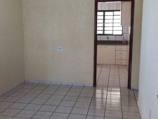 Foto do Casa - Casa com 2 dormitórios à venda, 68 m² por R$ 210.000,00 - Universitário - Uberaba/MG | ZUCATO IMOBILIARIA LTDA