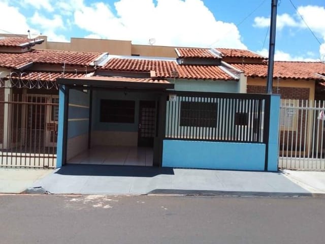 Foto do Casa - Casa com 2 dormitórios à venda, 68 m² por R$ 210.000,00 - Universitário - Uberaba/MG | ZUCATO IMOBILIARIA LTDA